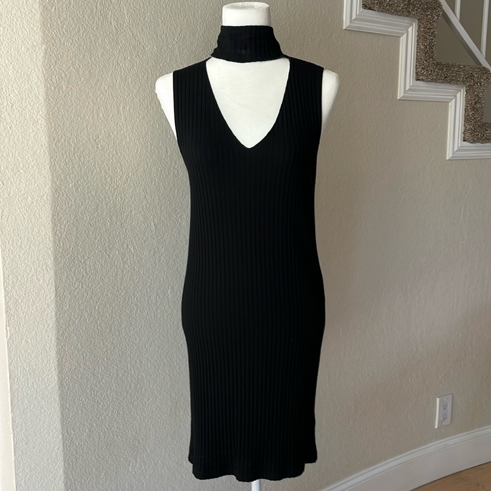 LNA Women’s fitted ribbed black dress. Size M. Sleeveless with choker collar.